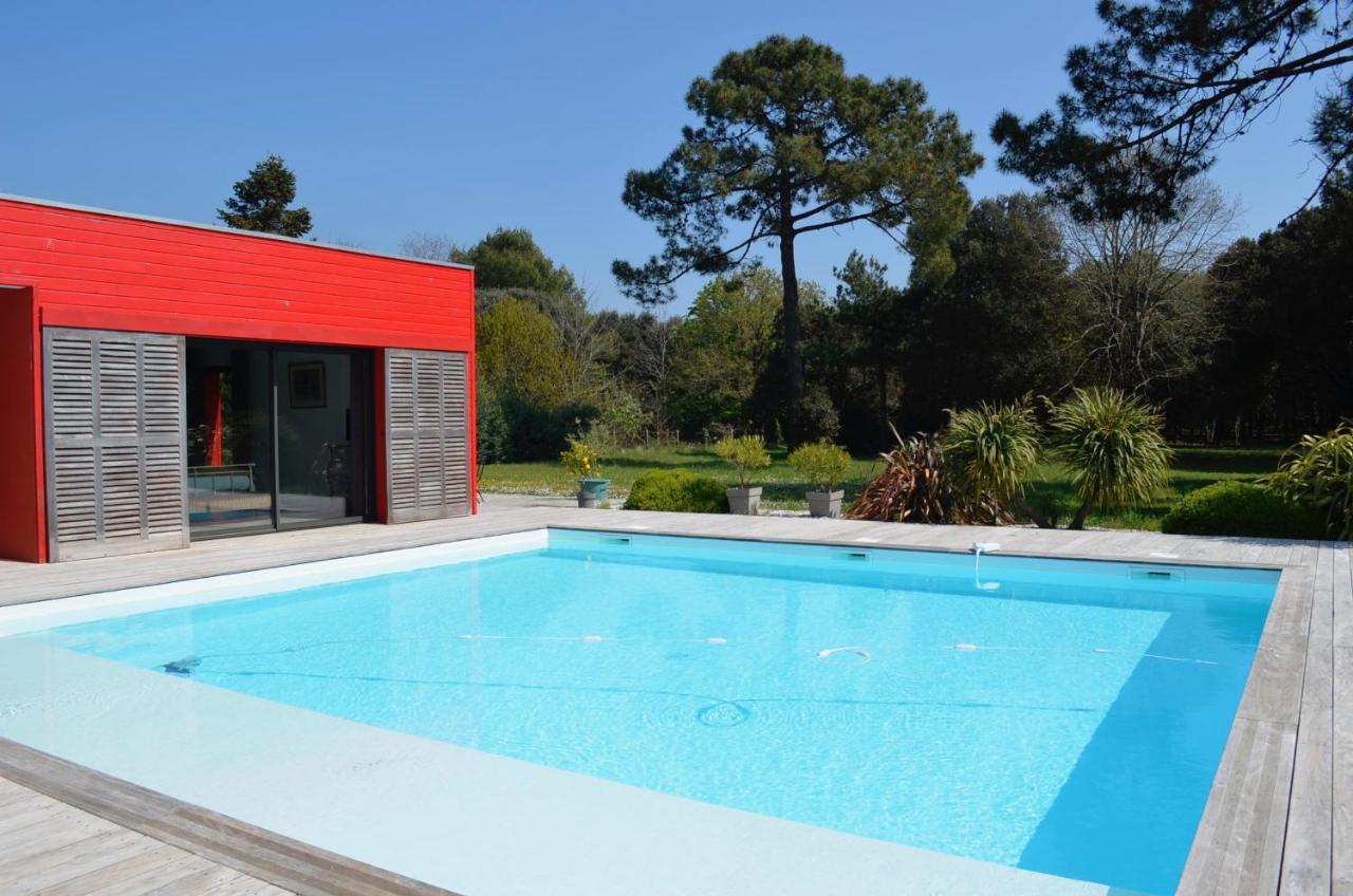 Les Naiades Hotel Dolus-d'Oleron Exterior photo